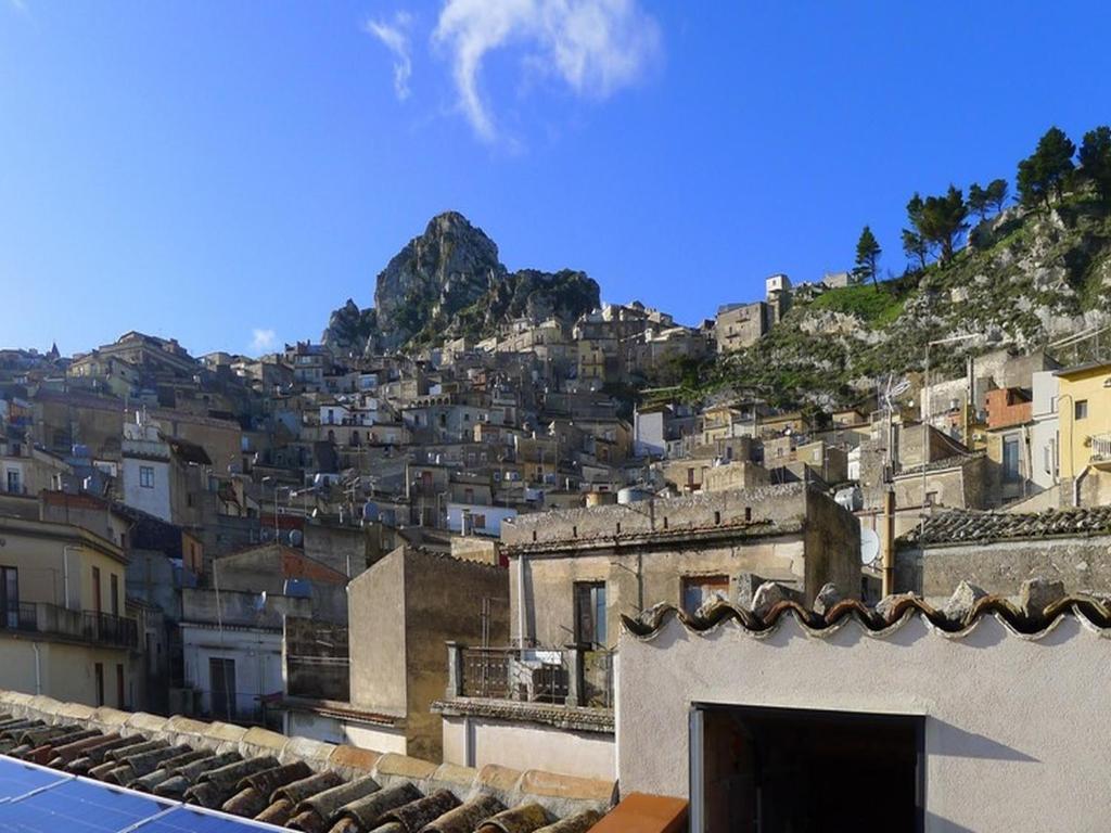 Bed And Breakfast Sotto Le Stelle Caltabellotta Exteriör bild